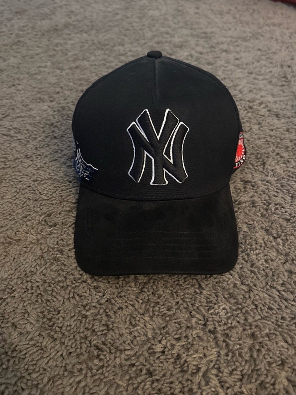 thirty-one Black Baseball Cap with Embroidered Logo